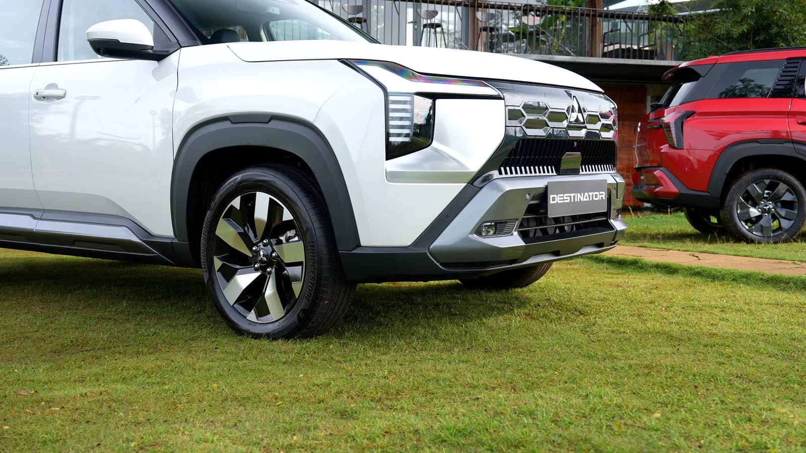 Destinator - mâm xe - Mitsubishi Moveo Bình Định