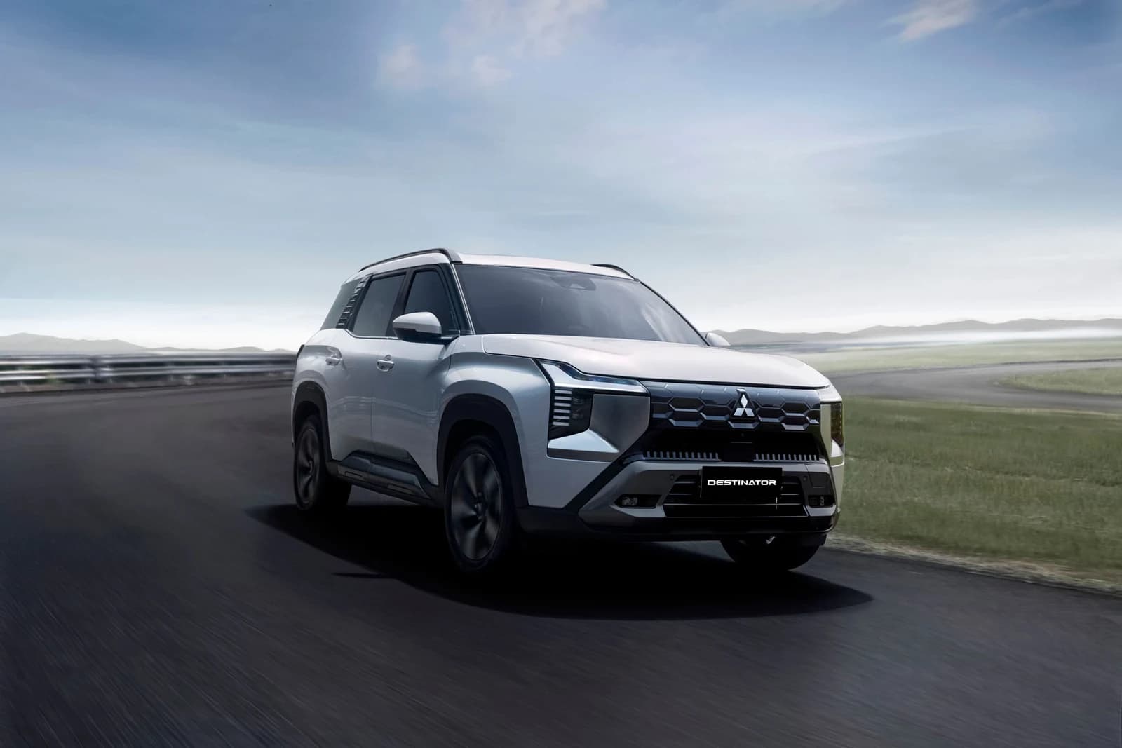 Destinator - trên cung đường - Mitsubishi Moveo Bình Định