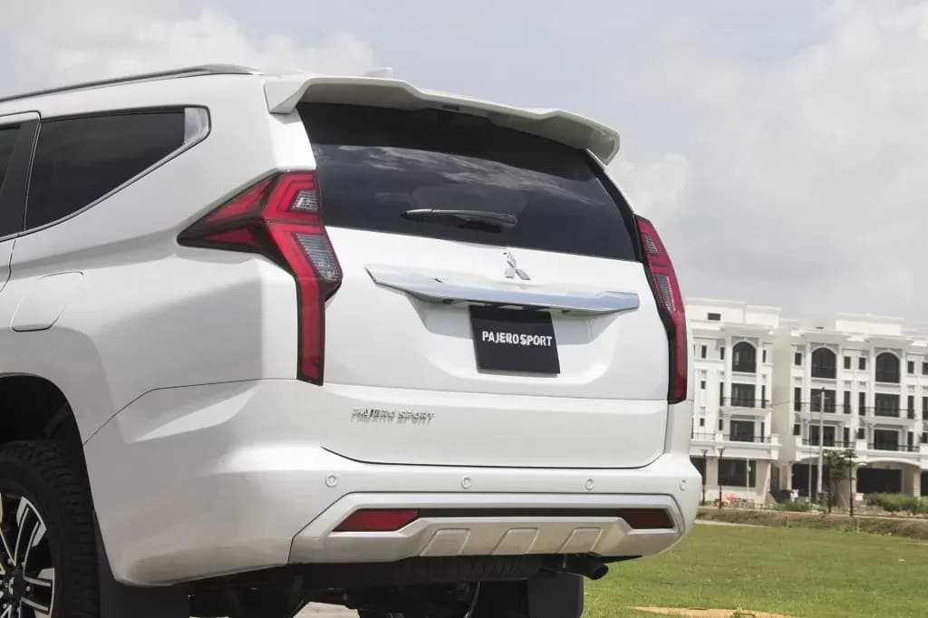 Pajero Sport - Mitsubishi Moveo Bình Định